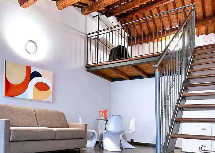 Pod, Sleep And Relax Ferrara