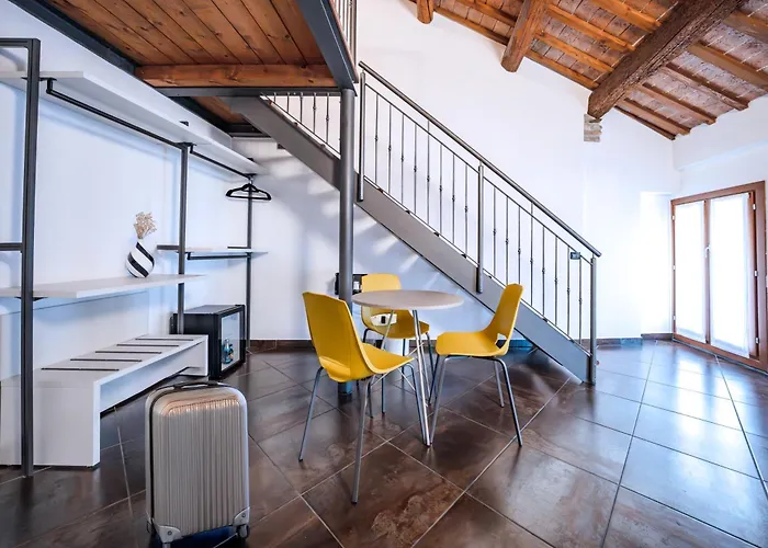 Pod, Sleep And Relax